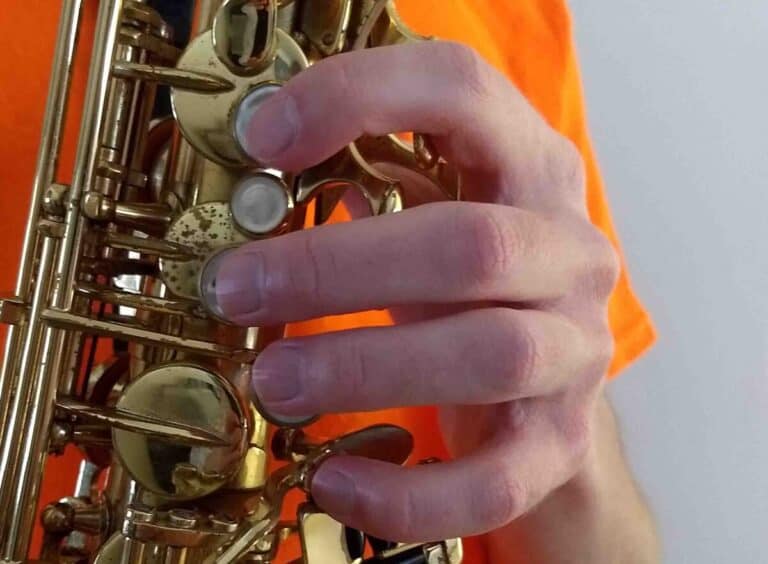 A Guide to Saxophone Hand Position