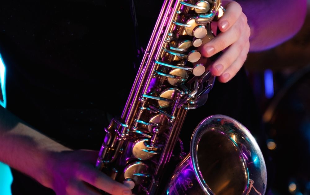 how long does it take to learn the saxophone